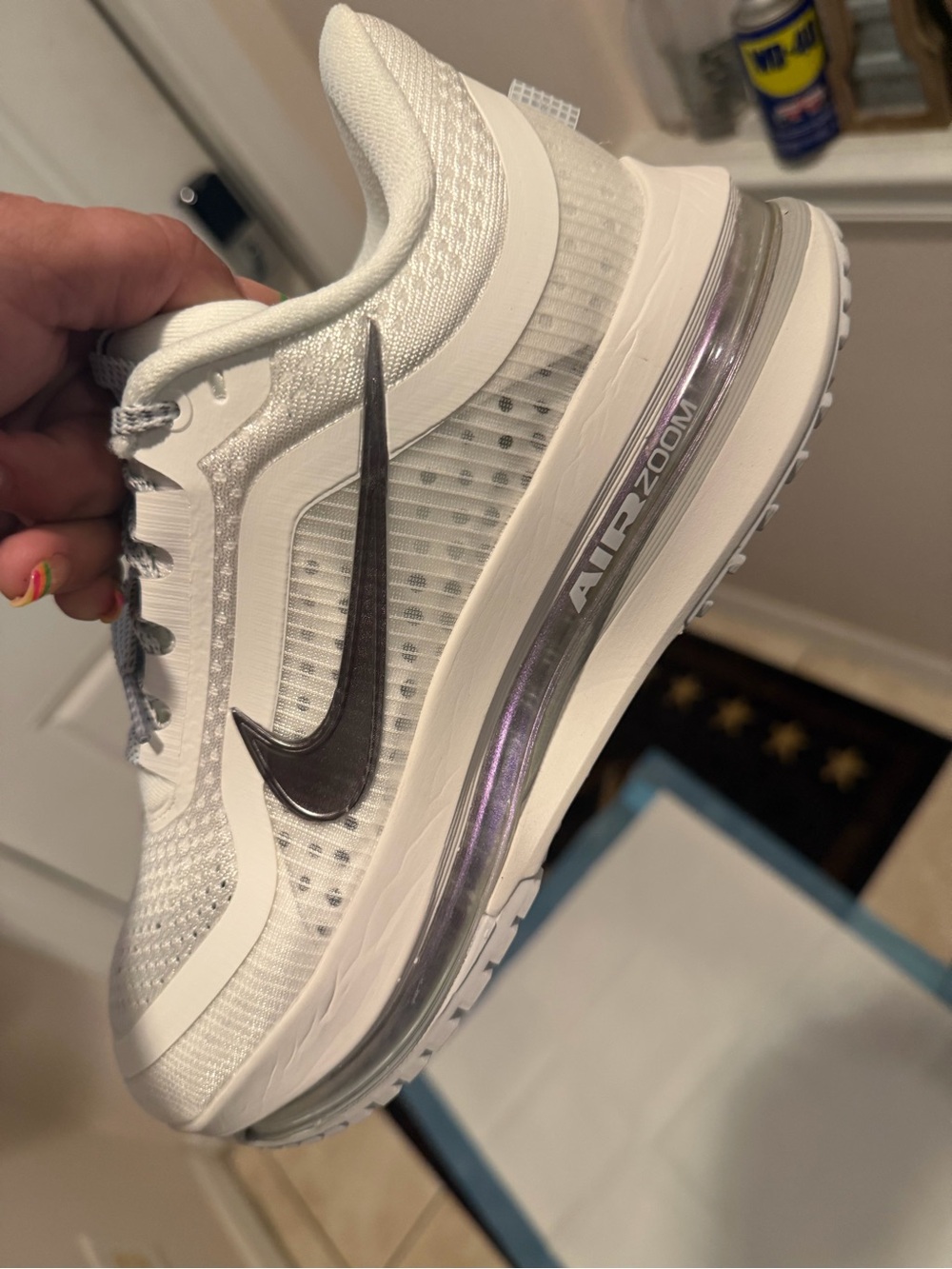 Nike Women’s White and Silver Athletic Sneakers - Picture 3 of 6
